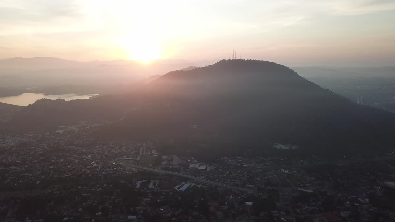 el amanecer de bukit mertajam por la mañana