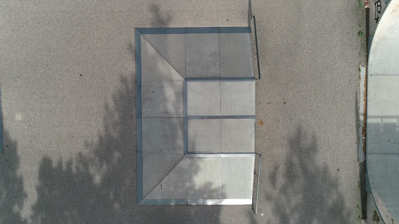 스케이트 공원에서 bmw 트릭