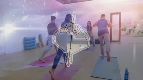 animación del signo del zodiaco sobre un grupo diverso de personas que practican yoga