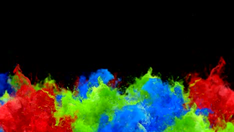 estallido de color - múltiples explosiones de humo de colores polvo líquido partículas de gas líquido movimiento lento alfa mate