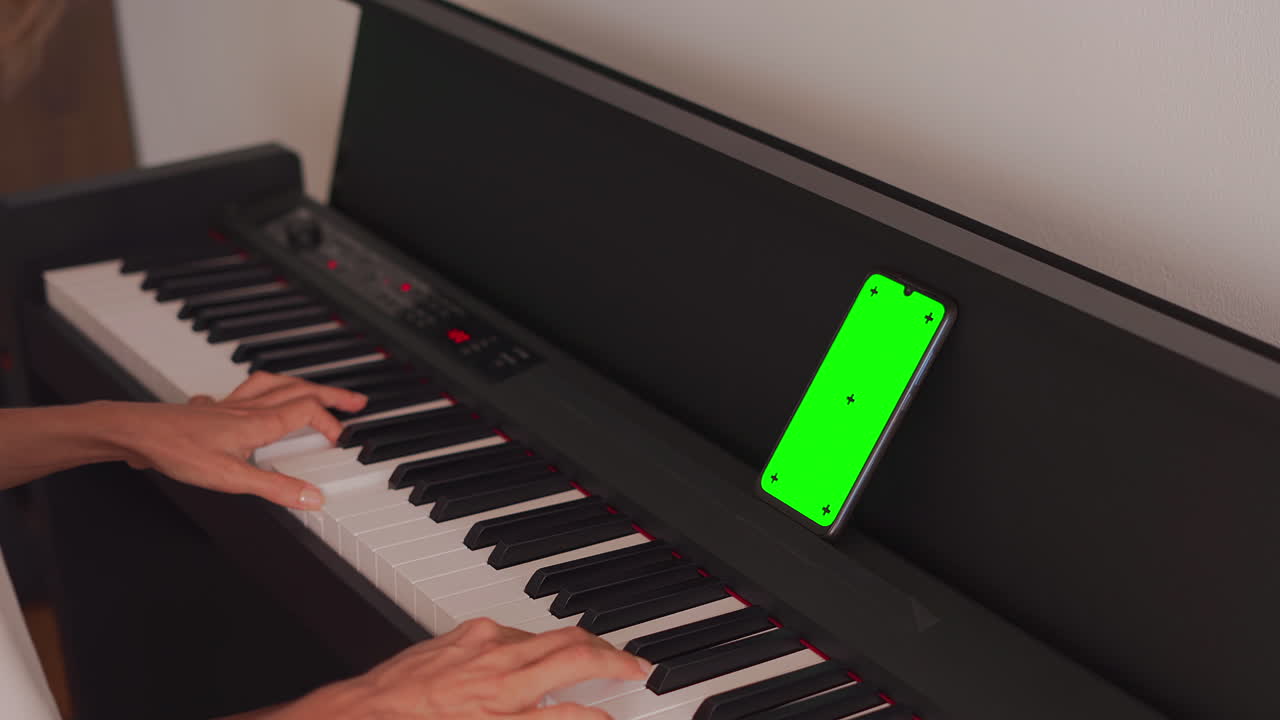 Playing piano with a smartphone