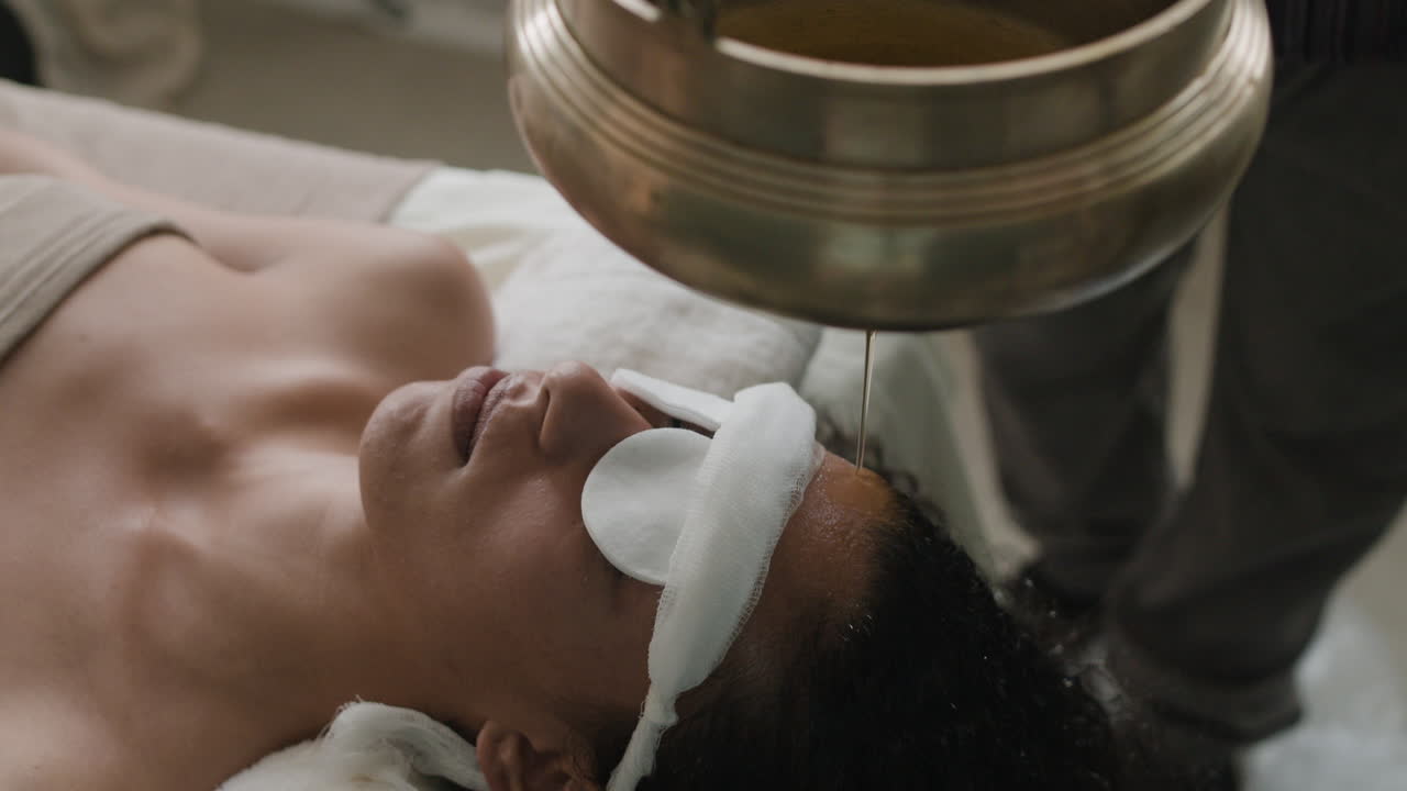 Shirodhara Ayurvedic Therapy