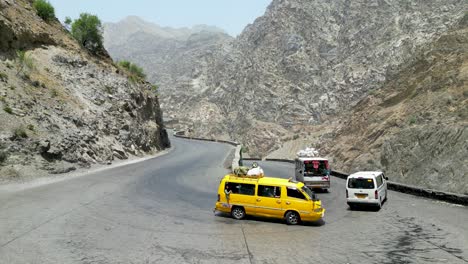 la belleza de la carretera jalalabad-kabul en mahipar