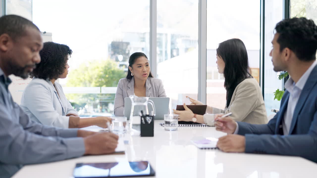 비즈니스 리더, 회의 토론