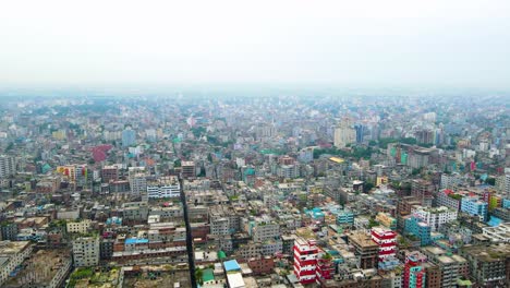 vista aérea elevada de la ciudad de dhaka, bangladesh