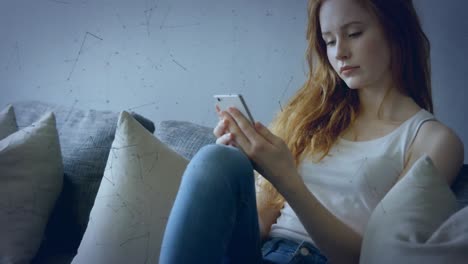 animación de múltiples estructuras en movimiento sobre una mujer usando un teléfono inteligente