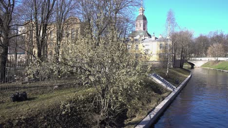 la lavra de san alejandro nevsky o el monasterio de santo alejandro nevsky, en san petersburgo, rusia,