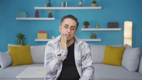dolor en los ojos.