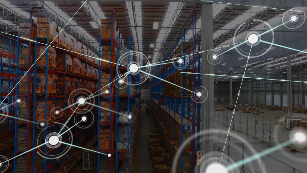 animación de puntos conectados con líneas sobre una vista aérea del almacén