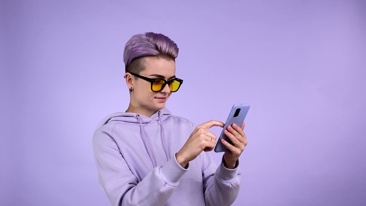 Woman in sunglasses scrolling text social media browsing Internet