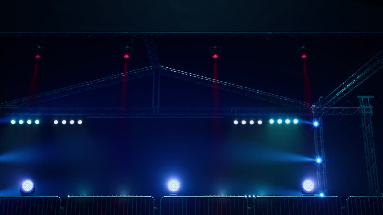 escenario vacío con luces listo para el concierto