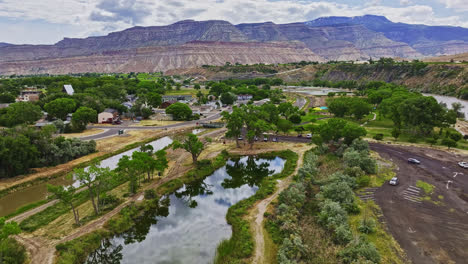 Sobrevuelo-De-Drones-Del-Campo-De-Golf-Riverbend-Disc-En-Palisades,-Colorado