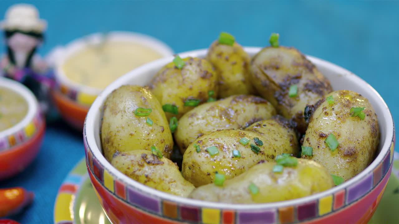 patate latine con peperoncino a parte