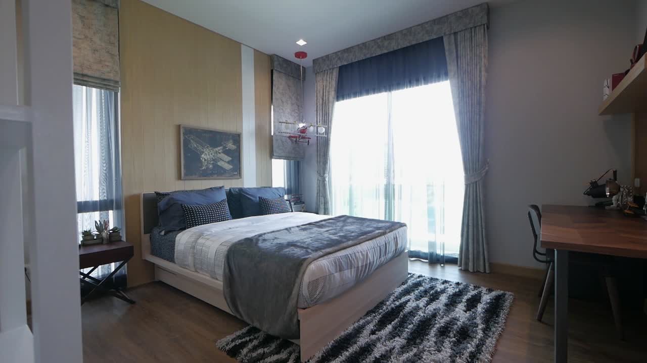 tutorial de decoración de dormitorio principal de tema oscuro