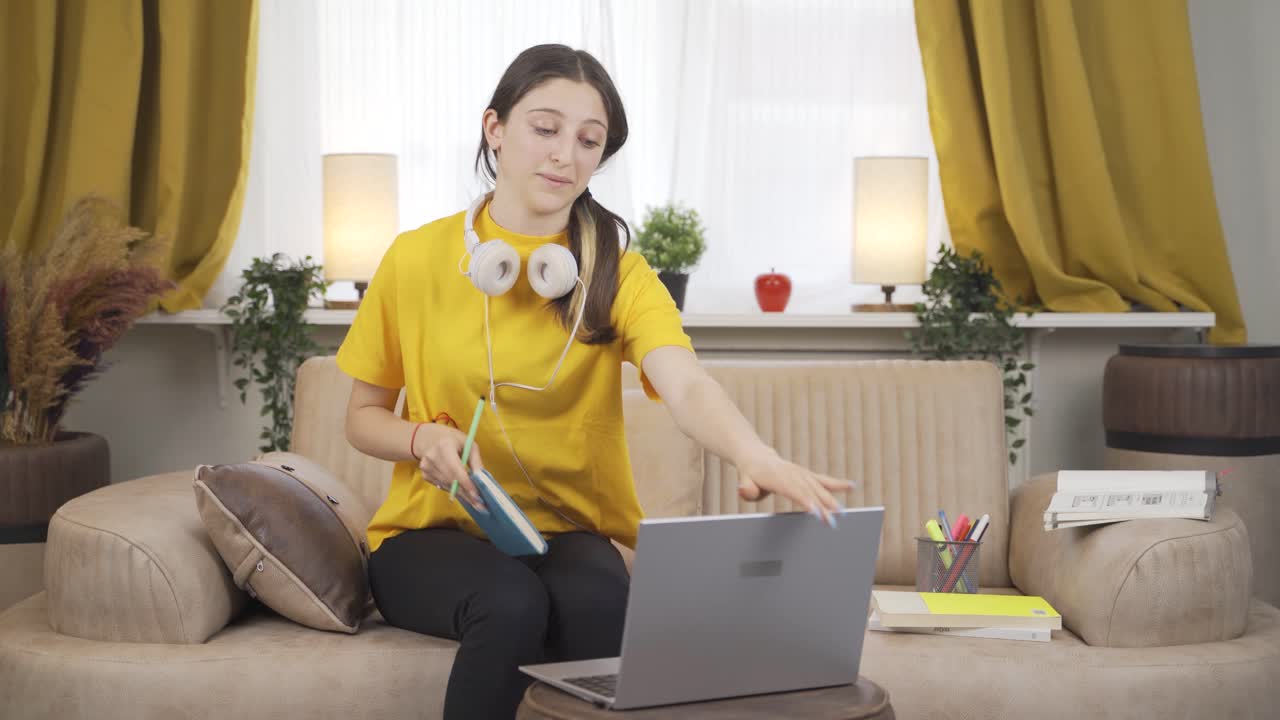 ⁇ 드폰 중독 여성 학생