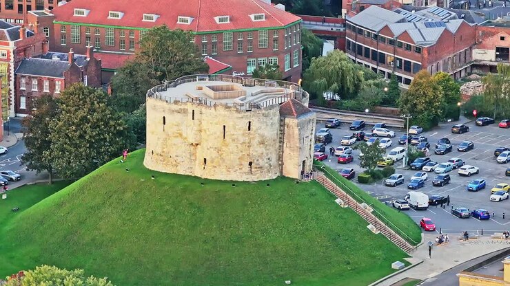 Ripresa da drone del centro di York, città cattedrale nel North Yorkshire, Inghilterra.