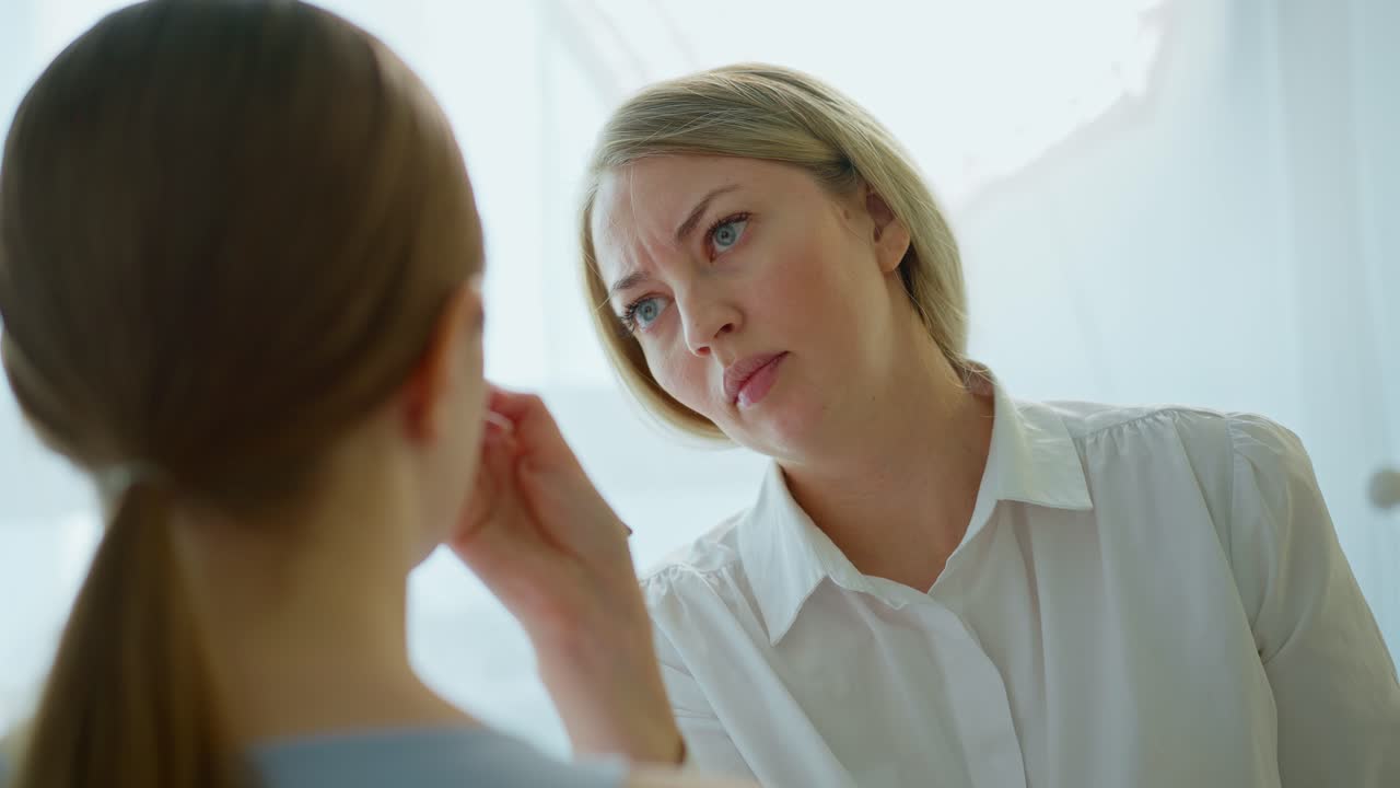 Makeup Consultation Session