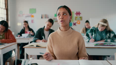 Lernen,-Schüler-Und-Sprechen-Im-Klassenzimmer