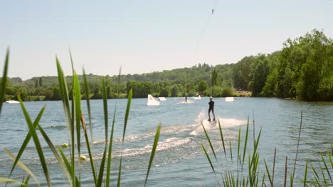 water ski lift in cergy-pontoise leisure island, france