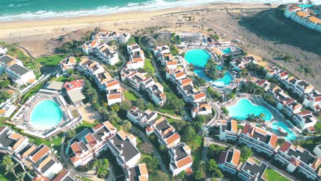 Increíble-Playa-De-Esquinzo-Con-Horizonte-Infinito