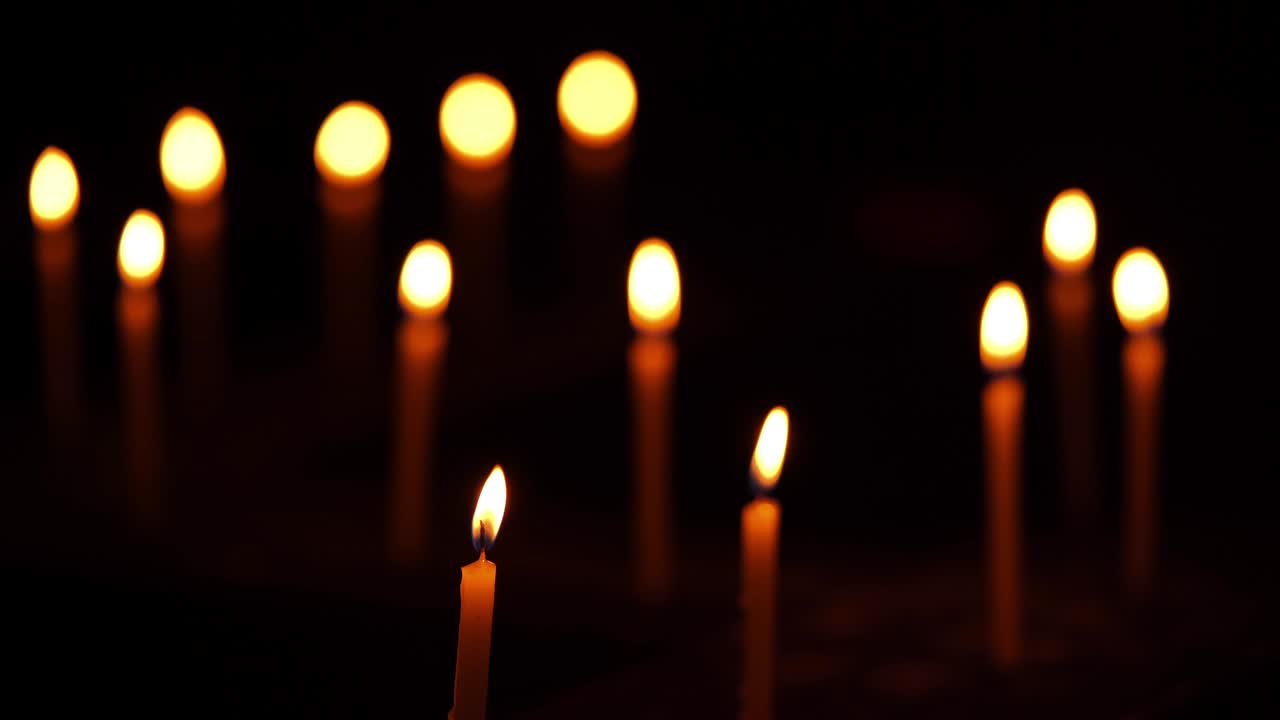 las velas en la noche de diwali