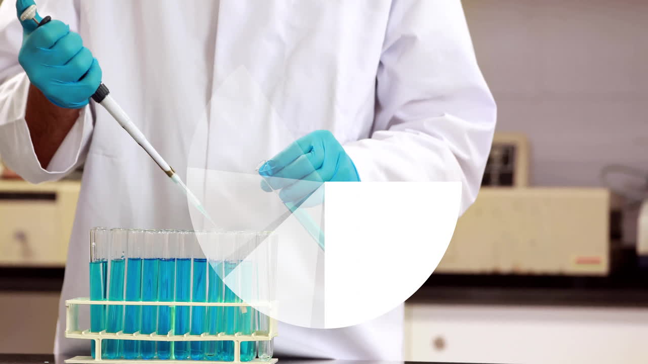 animación de diagramas sobre científico masculino biracial tomando muestras en el laboratorio