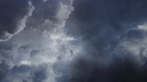 vista de nubes cumulonimbus y tormentas eléctricas