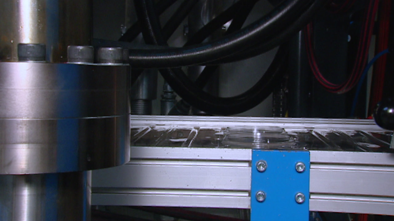Industrial plastic compression technology in use