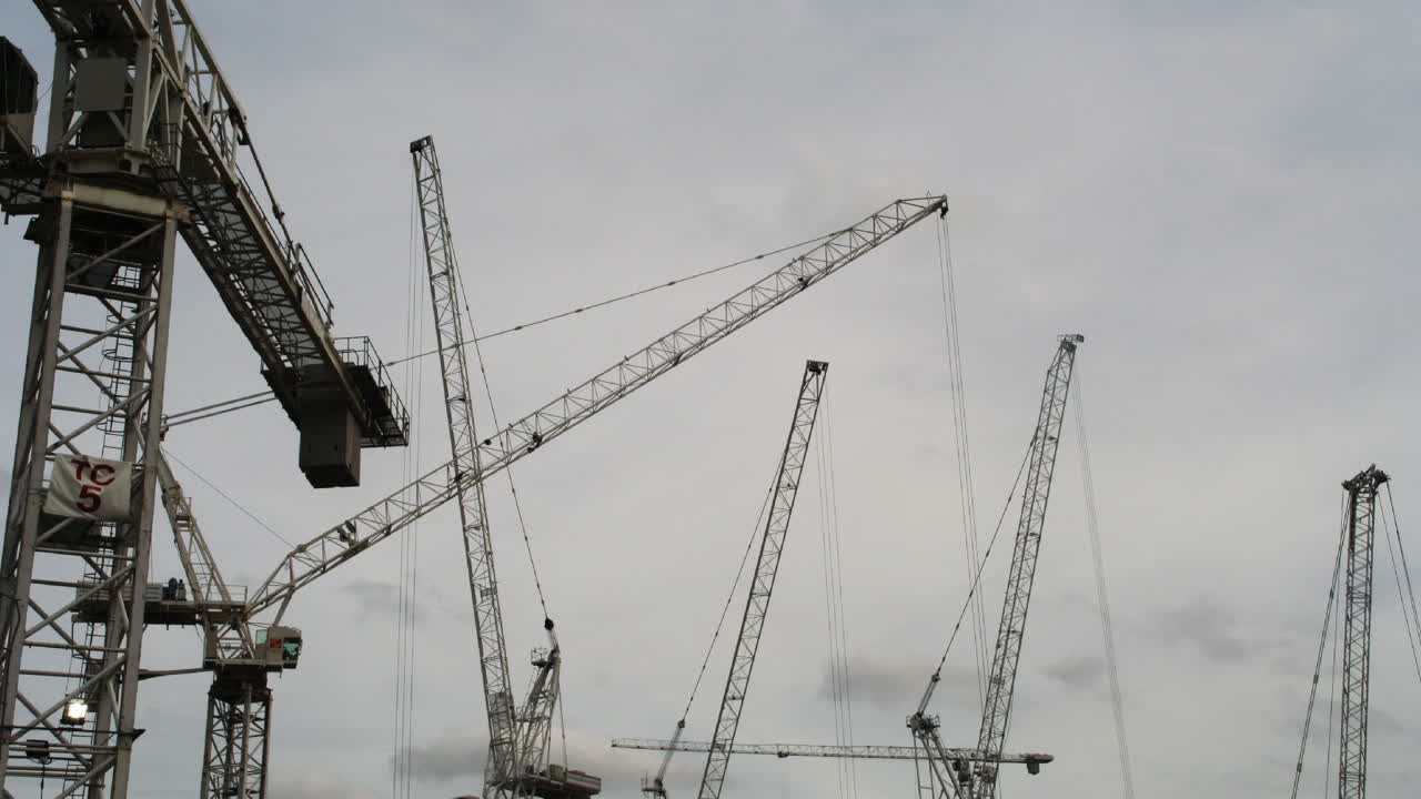 Crane With Sky