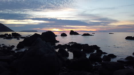 Timelapse-Del-Atardecer-En-La-Costa-De-Wellington,-Nueva-Zelanda