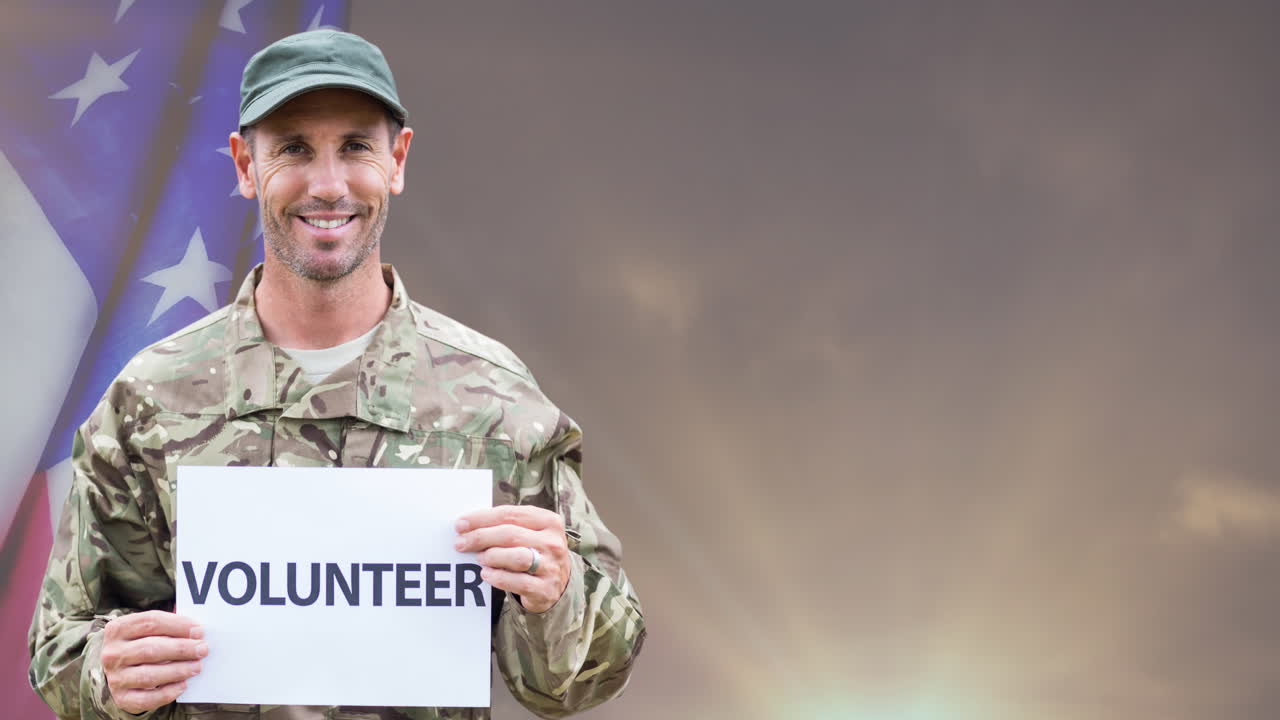 animación de texto de voluntario sobre soldado masculino caucásico