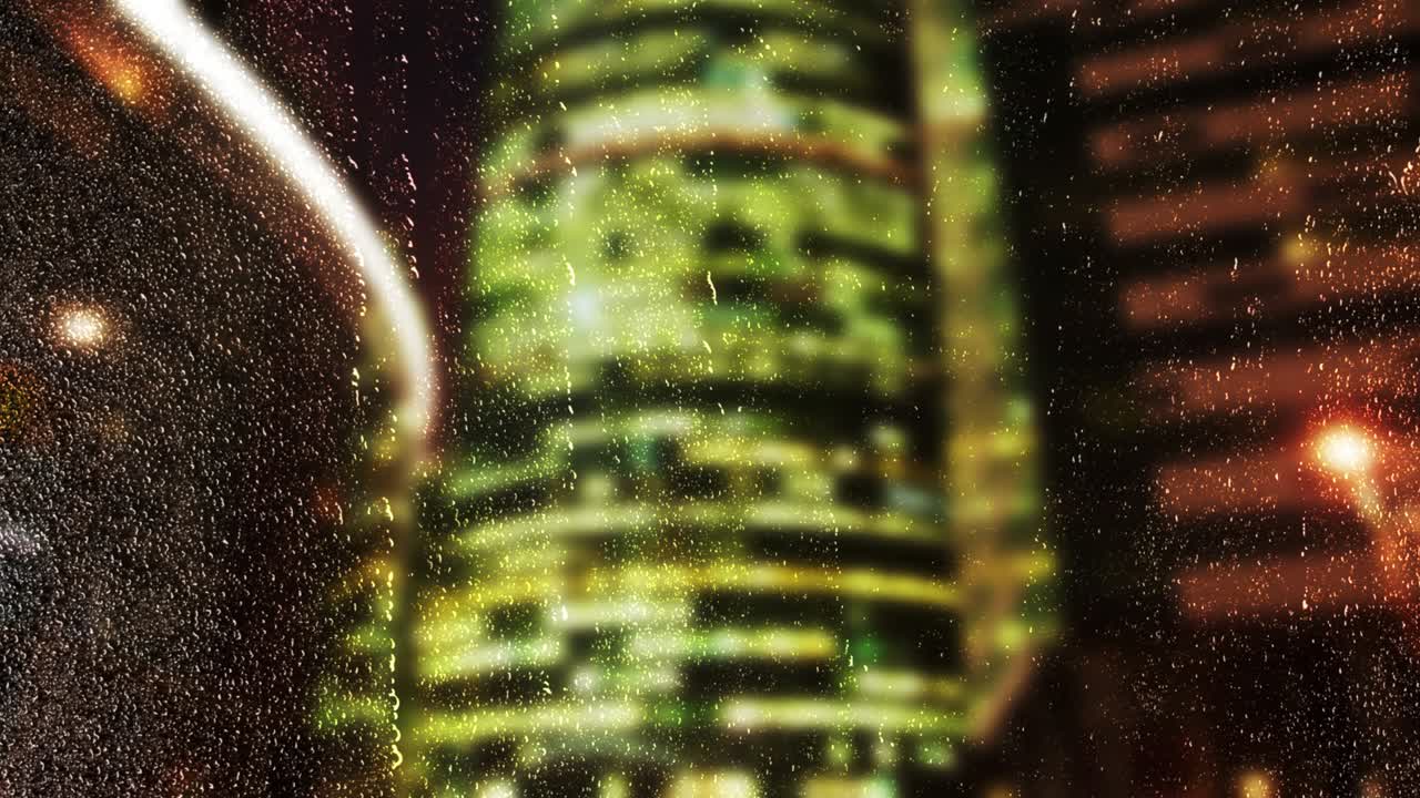 은 유리를 통해 밤의 도시