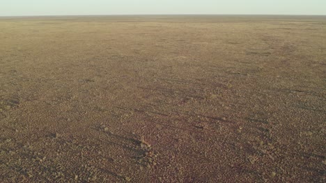 Reversing-and-rising-aerial-footage-of-the-Tanami