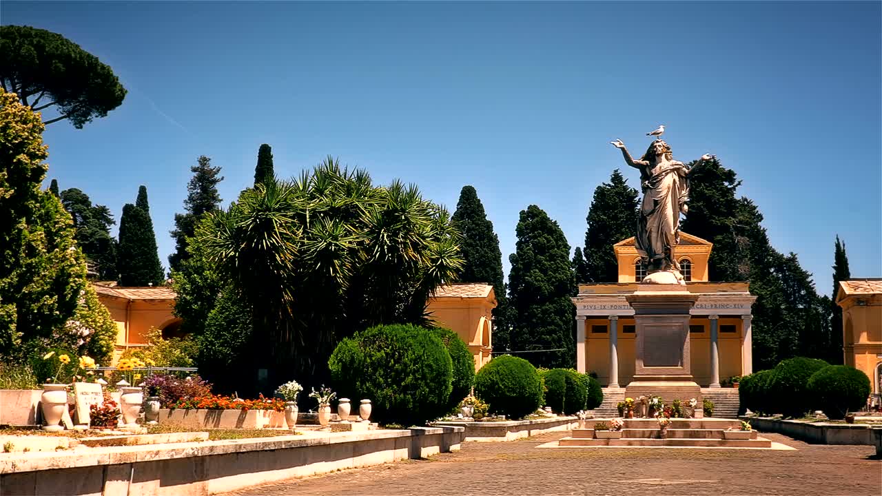 여름 묘지, 로마 - 이탈리아