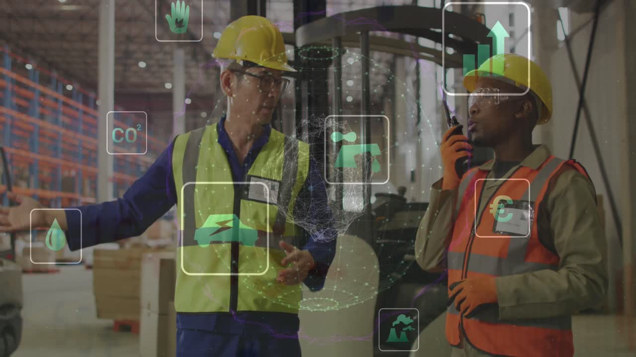 Animazione di icone eco ed elaborazione di dati su persone diverse che lavorano in magazzino