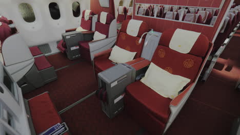 interior de la clase ejecutiva del avión