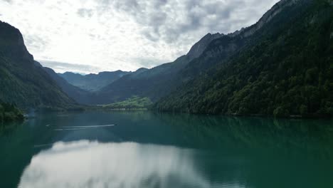 Beautiful-Alpine-landscape-of-receding-mountains-near-Klontalersee-lake