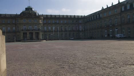 right to mind frontal view neues schloss