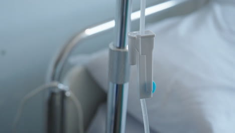 goteo por vía intravenosa en el hospital