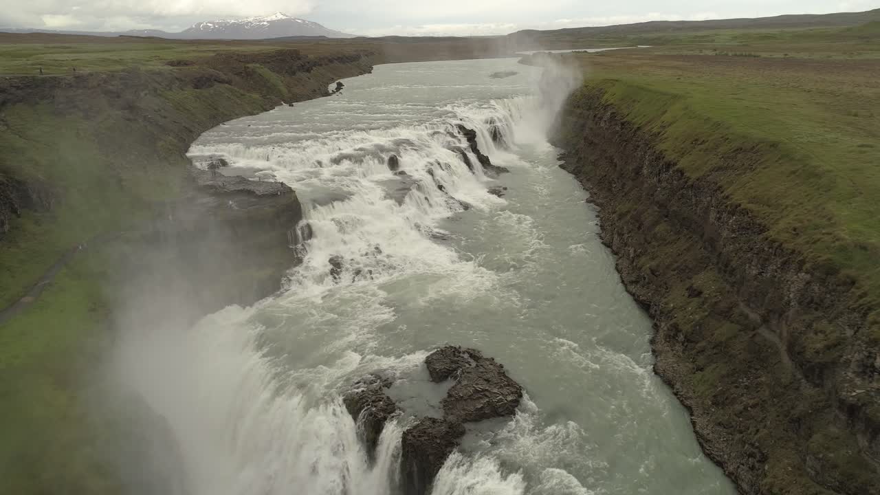cascada de godafoss en islandia