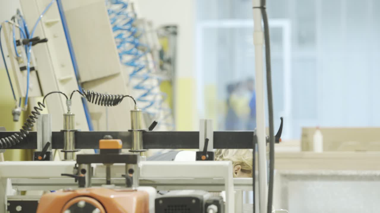 목재 가공 공장 생산 라인