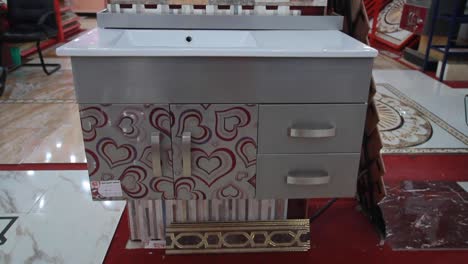 type of tiles in showroom with good display