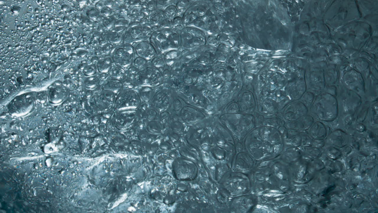 거품 투명 액체 는 유리 슈퍼 느린 모션, 제트 만들기 블레브