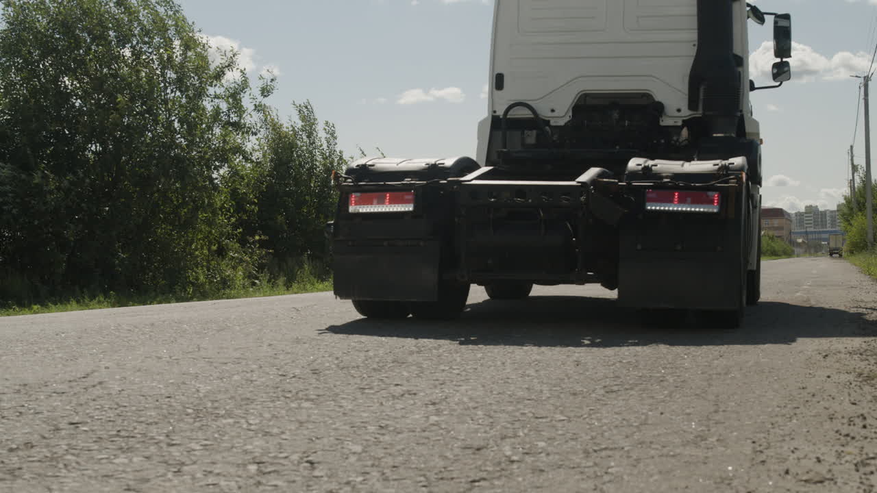 도로에 있는 트럭