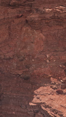 red rock canyon cliff face