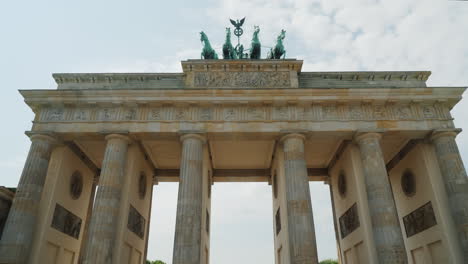 brandenburg gate in berlin