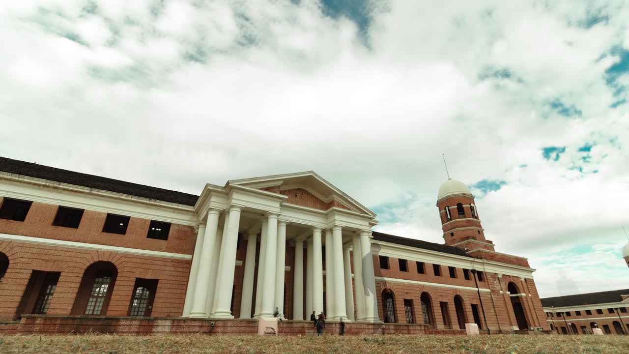 인도 유산 삼림 연구소의 4k 타임랩