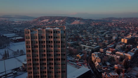 Beautiful-view-of-a-winter-sunrise-over-the-city-center-of-Winterthur,-Switzerland