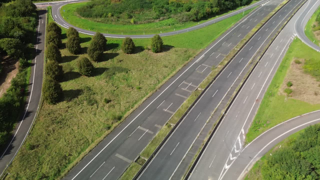 highway, horizontal, speed, traffic, transportation, car, outdoors, road, truck, no people, driving, direction, roadside, parking, radar