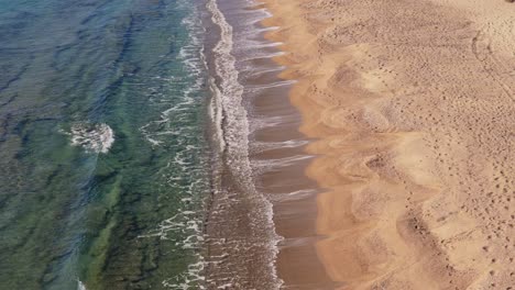 Meereswellen-Plätschern-Am-Strand